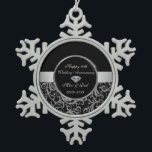 Elegante Wirbel Silver 10. Hochzeitstag Schneeflocken Zinn-Ornament<br><div class="desc">Elegante silberne Wirbel 10. Hochzeitstag Schmuck.</div>