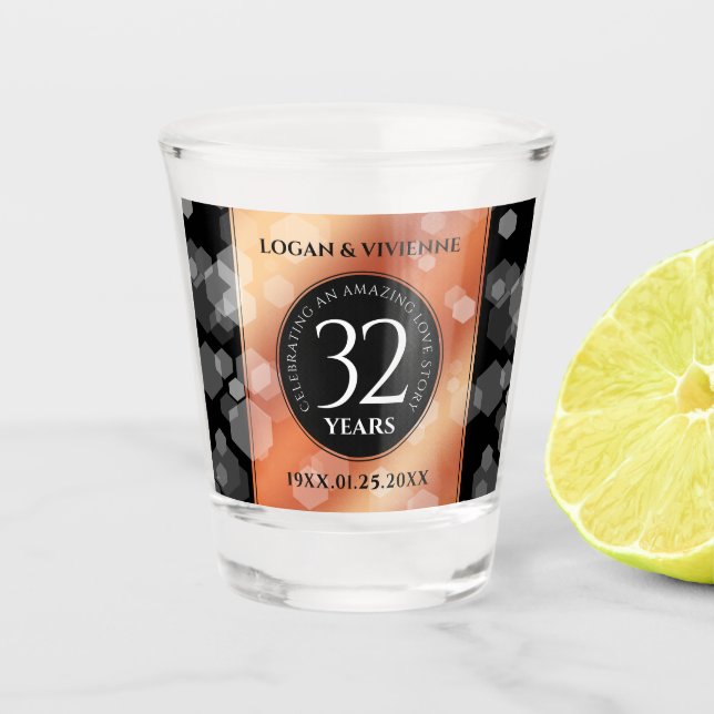 Eleganter 32. Geburtstag der Bronze Schnapsglas (Vorderseite)