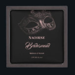 Eleganter Abend Bridesmaid Kiste<br><div class="desc">Schöne und stilvolle Feder Maskerade Maskerade Bridesmaid Geschenk, dass personalisiert ist.</div>