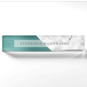 Eleganter Aquamariner, grüner, gebürsteter Metal-W Namensplakette