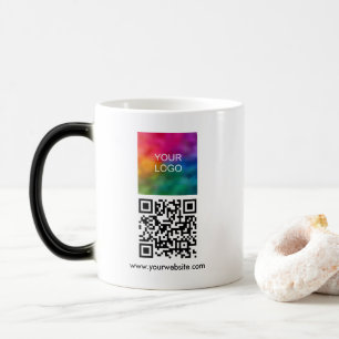 Eleganter benutzerdefinierter QR-Code für Ihr Logo Verwandlungstasse