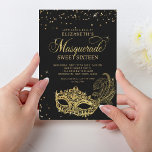 Eleganter Black Gold Glitzer Masquerade Sweet 16 Einladung<br><div class="desc">Das Design bietet glänzende goldene Glitzer Maskerade Ball Maske mit goldenen Konfetti.</div>