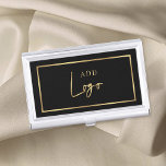 Eleganter Black & Gold Logo Chic Einfach Visitenkarten Dose<br><div class="desc">Zeigen Sie Ihre Visitenkarten stilvoll mit diesem eleganten Schwarz-Imitat-Gold-Visitenkartengehäuse. Mit Platz für Ihr Logo auf schwarzem Hintergrund mit einem goldenen Farbrahmen. Ideal,  um Ihre Visitenkarten unterwegs zu speichern und zu pflegen.</div>