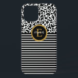 Eleganter Black Leopard Monogram Laptop Sleeve Case-Mate iPhone Hülle<br><div class="desc">Ein schwarz-weißes Leopardenmuster mit einem schwarz-weiß gestreiften Streifen und ein elegantes gold-schwarzes Monogramm schmücken dieses iPhone. Personalisieren Sie es für sich selbst oder für ein Geschenk! Entworfen für Sie von BlackBerry Boulevard.</div>