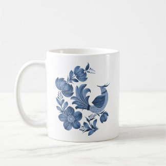 Eleganter blauer Volkskunst-Vogel und florale indi Kaffeetasse