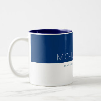 Eleganter Blue Custom Monogram Name and Job Zweifarbige Tasse