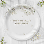Eleganter Blumenstrauß Hübsch Pappteller<br><div class="desc">Mit hübschen weißen Blüten kann diese schicke botanische Papiertafel mit Ihrer eigenen Botschaft in der Goldtypografie personalisiert werden. Ideal für Hochzeiten,  Brautpartys,  Babyduschen,  Taufe,  Verlobungsfeiern,  Jubiläumsfeiern und Geburtstagsfeiern. Entwickelt von Thisisnotme©</div>