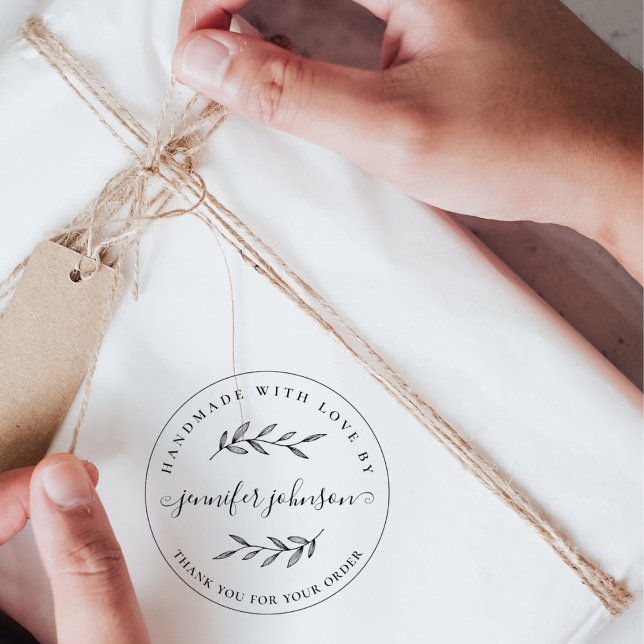 Eleganter botanischer Handbetrieb mit Liebe nach M Gummistempel (Von Creator hochgeladen)