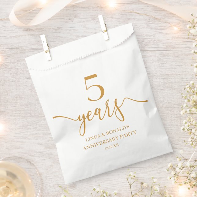 Eleganter Champagner 5. Hochzeitstag Geschenktütchen (Ausgeschnitten)