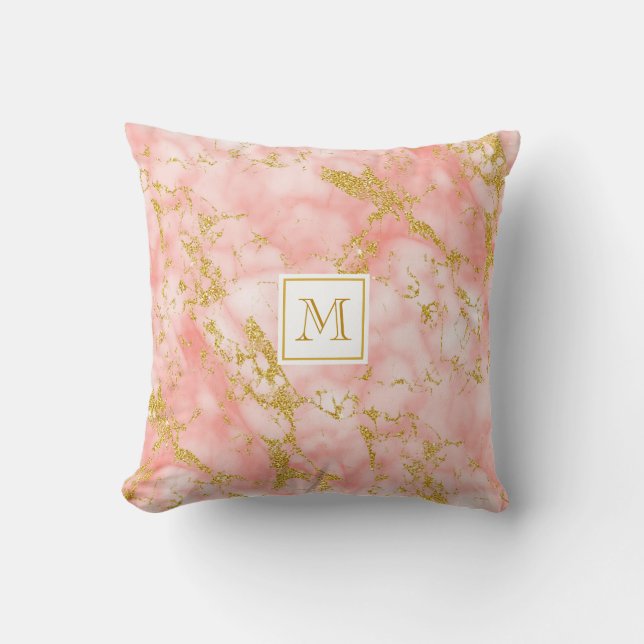 Eleganter Coral Marble Monogram Imitate Gold Glitz Kissen (Vorderseite)