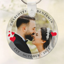 Eleganter Couple Foto Red Hearts Wedding Schlüssel
