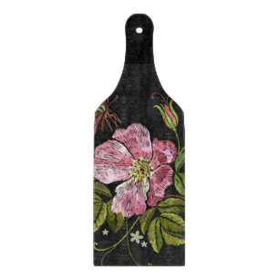 Eleganter floraler Stickereimuster Schwarzer Hinte Schneidebrett