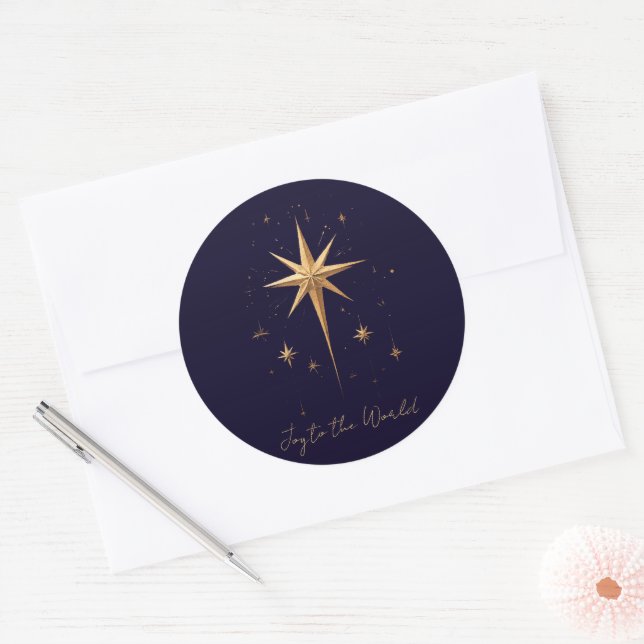 Eleganter Gold North Star auf tiefblauem Hintergru Runder Aufkleber (Umschlag)