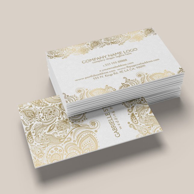 Eleganter Gold und White Paisley 3 Hochzeitsplaner Visitenkarte (Von Creator hochgeladen)
