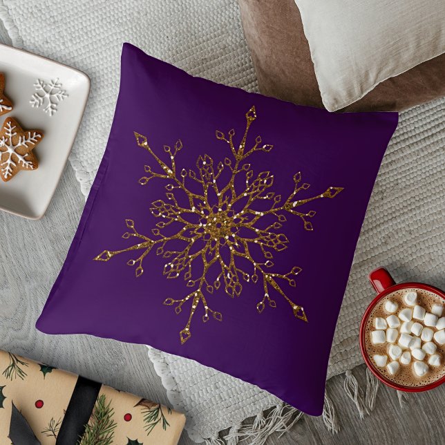 Eleganter Golden Glitzer Snowboard Snowboardfahren Kissen (Elegant Gold Glitter Holiday Snowflake Purple Throw Pillow)