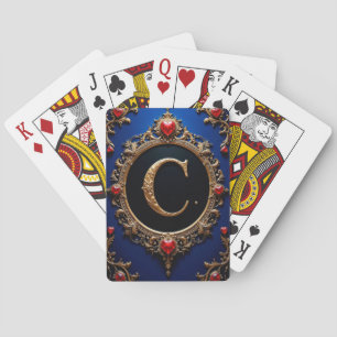 Eleganter goldener Buchstabe C umgeben von Herzen Spielkarten