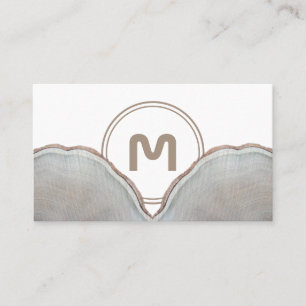 Eleganter, heller Holzschreiner in Monogramm Visitenkarte