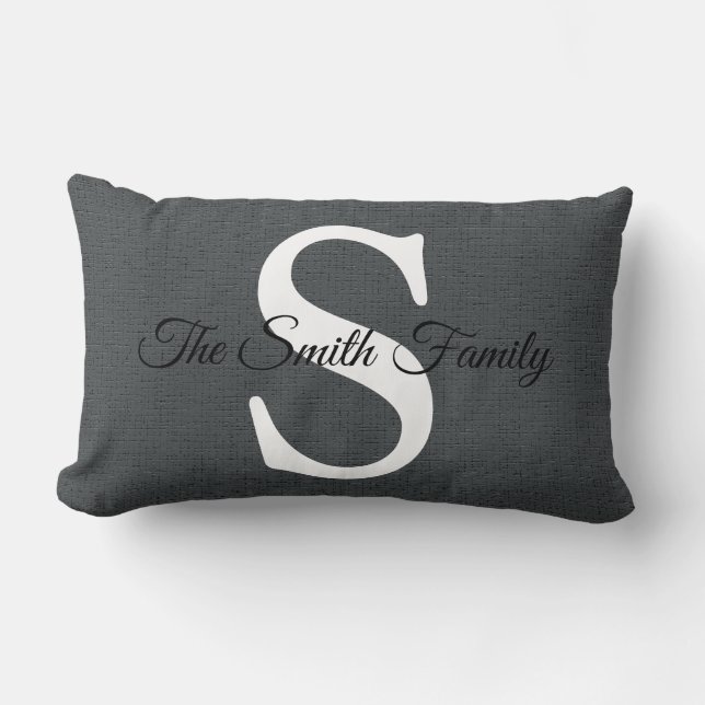 Eleganter Holzkohlename Monogram Lumbar Pillow Lendenkissen (Vorderseite)