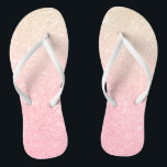 Eleganter hübscher Gürtelgradientengold-Glitzer Flip Flops<br><div class="desc">Stilvolle Imitate Rose Gold Glitzer Muster.</div>