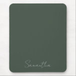 Eleganter Individuelle Name Dark Green Mousepad<br><div class="desc">Eleganter Individuelle Name Mouse Mat in dunkelgrün mit Namen in silberner Handschrift. Füllen Sie einfach Ihren Namen aus oder passen Sie ihn an, um Ihre personalisierte Maus-Matte zu erstellen.</div>