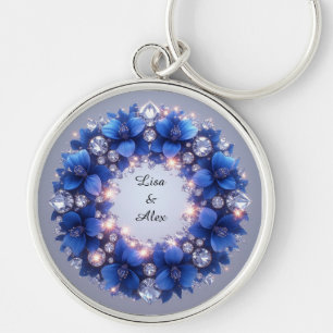 Eleganter Kranz mit blauen Blumen Schlüsselanhänger