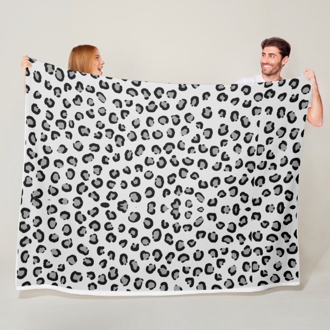 Eleganter Leopardenprint-Monogramm Fleecedecke (Beispiel)
