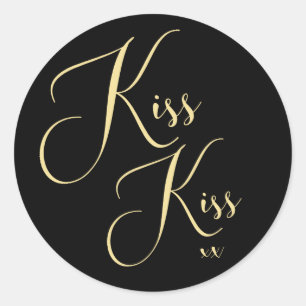 Eleganter Minimal Gold Script Schriftart Kiss Kiss Runder Aufkleber