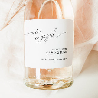 Eleganter Minimal Wir sind Verlobte Engagement Par