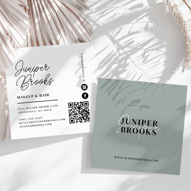 Eleganter Minimalistisch Sage Green QR-Code Quadratische Visitenkarte (Von Creator hochgeladen)