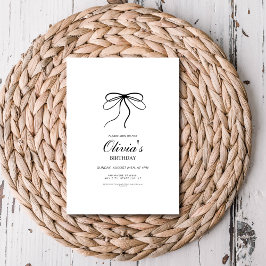 Eleganter minimalistischer Schwarzbogen-Geburtstag Einladung