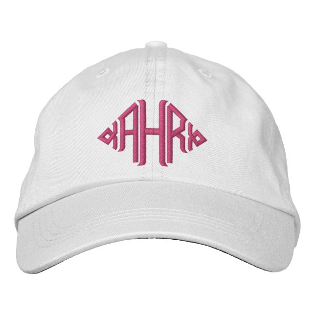 Eleganter Mit Monogramm bestickter Hut (Vorderseite)
