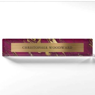 Eleganter, moderner Burgund-Marmor-Streifen Gold F Namensplakette