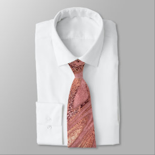 Eleganter, moderner Kupferstich aus Rose mit Gold Krawatte