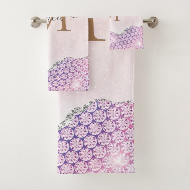 Eleganter Monogram Rose rosa Glitzer Badhandtuch Set (Insitu)