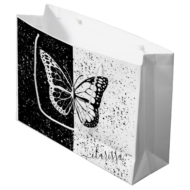 Eleganter Name der Schwarz-Weiß-Schmetterlingskall Große Geschenktüte (Vorderseite Schrägansicht)