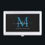 Eleganter Name des Blue Ocean Monogram Script Visitenkarten Dose<br><div class="desc">Eleganter Black Bright Ocean Blue Monogram Girly Script Name Business Card Fall</div>