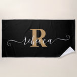 Eleganter Name für das Schwarze Gold Monogram Scri Strandtuch<br><div class="desc">Modernes, elegantes Monogramm-Design in bearbeitbaren Farben, um Ihren eigenen Look zu machen. ÄNDERUNGEN: Ändern Sie die Hintergrundfarbe, wählen Sie einen grafischen Hintergrund aus oder ändern Sie den Stil, die Farbe, die Größe und die Platzierung des Schriftartes, indem Sie im Bereich PERSONALISIEREN auf KENNEN klicken. Kontaktieren Sie den Designer über den...</div>