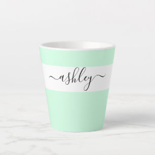 Eleganter Name in Script Typografie Mint Green Milchtasse