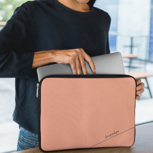 Eleganter Peach mit Name Laptop Sleeve