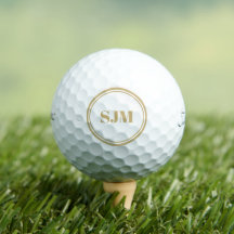 Eleganter personalisierter Titleist aus Monogramm
