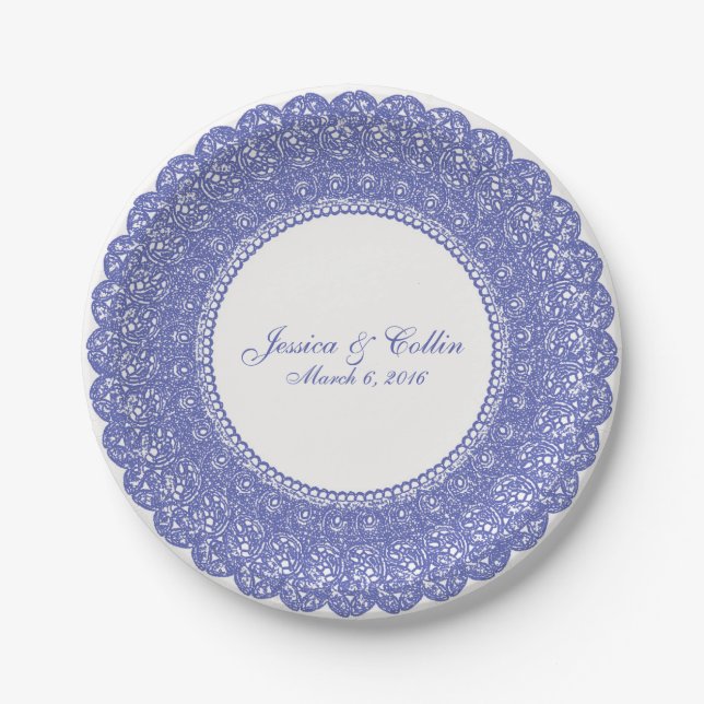 Eleganter Perwinkle & weißer Spitzenteller Pappteller (Vorderseite)
