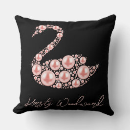 Eleganter Pink Pearl Swan auf schwarzem Hintergrun Kissen