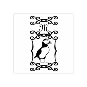 Eleganter Puffin in einem französischen Eisenrahme Gummistempel