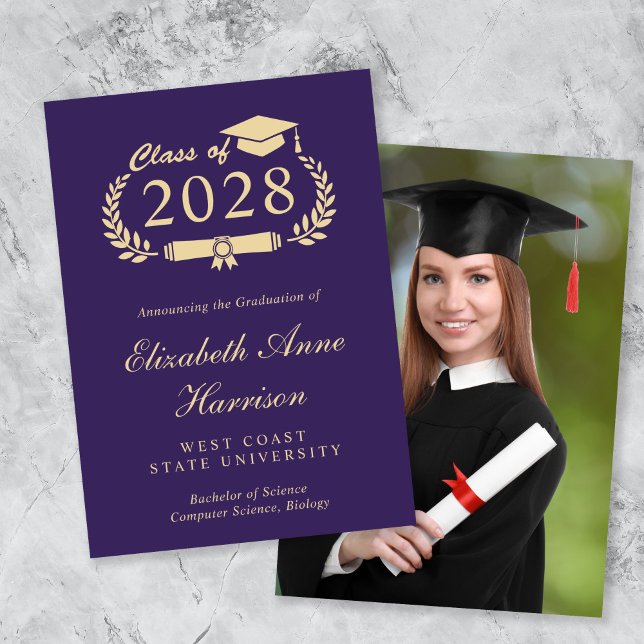Eleganter Purpel Gold Foto Uni-Abschluß Ankündigung (An elegant college graduation announcement to celebrate the graduate's achievements)