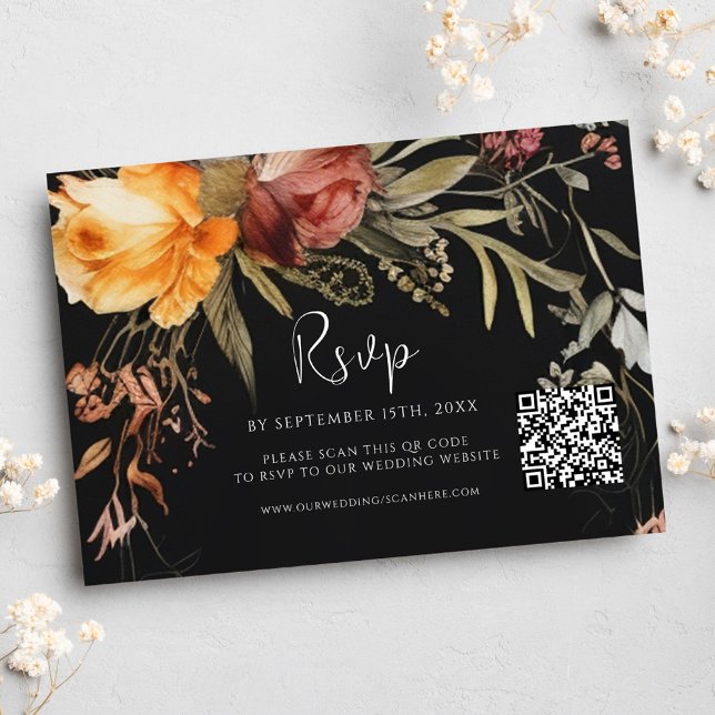 Eleganter QR Code Floral Black Wedding RSVP Karte (Elegant QR Code Floral Black Wedding RSVP Card)