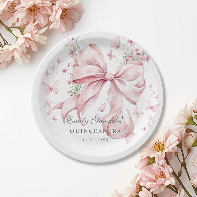 Eleganter rosa Bow & Pearls Coquette Quinceñera Pappteller (Pink bow Pearls Coquette Quinceañera party Paper plate)