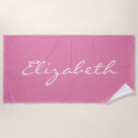 Eleganter rosa handgeschriebener Skriptname      Strandtuch<br><div class="desc">Dieses individuell gestaltete Strandhandtuch trägt Ihren Namen in schönen handgeschriebenen Schriftzeichen auf einem stilvollen rosa Hintergrund. Gute Geschenkidee.</div>