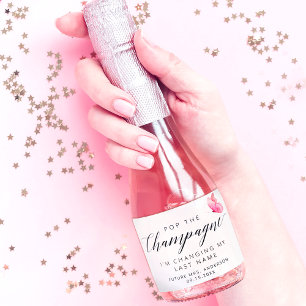 Eleganter rosa Schmetterling