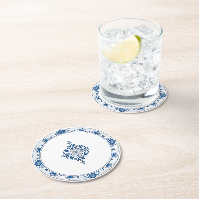 Eleganter, schlichter Blue White Blume Chinoiserie Runder Pappuntersetzer (Vor Ort)