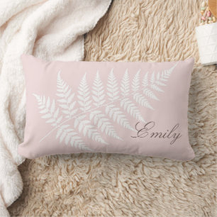Eleganter Schriftname Blush Pink Weiße Fern Lendenkissen